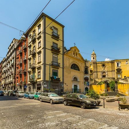 Cirillo 60 Apartment Наполи Екстериор снимка