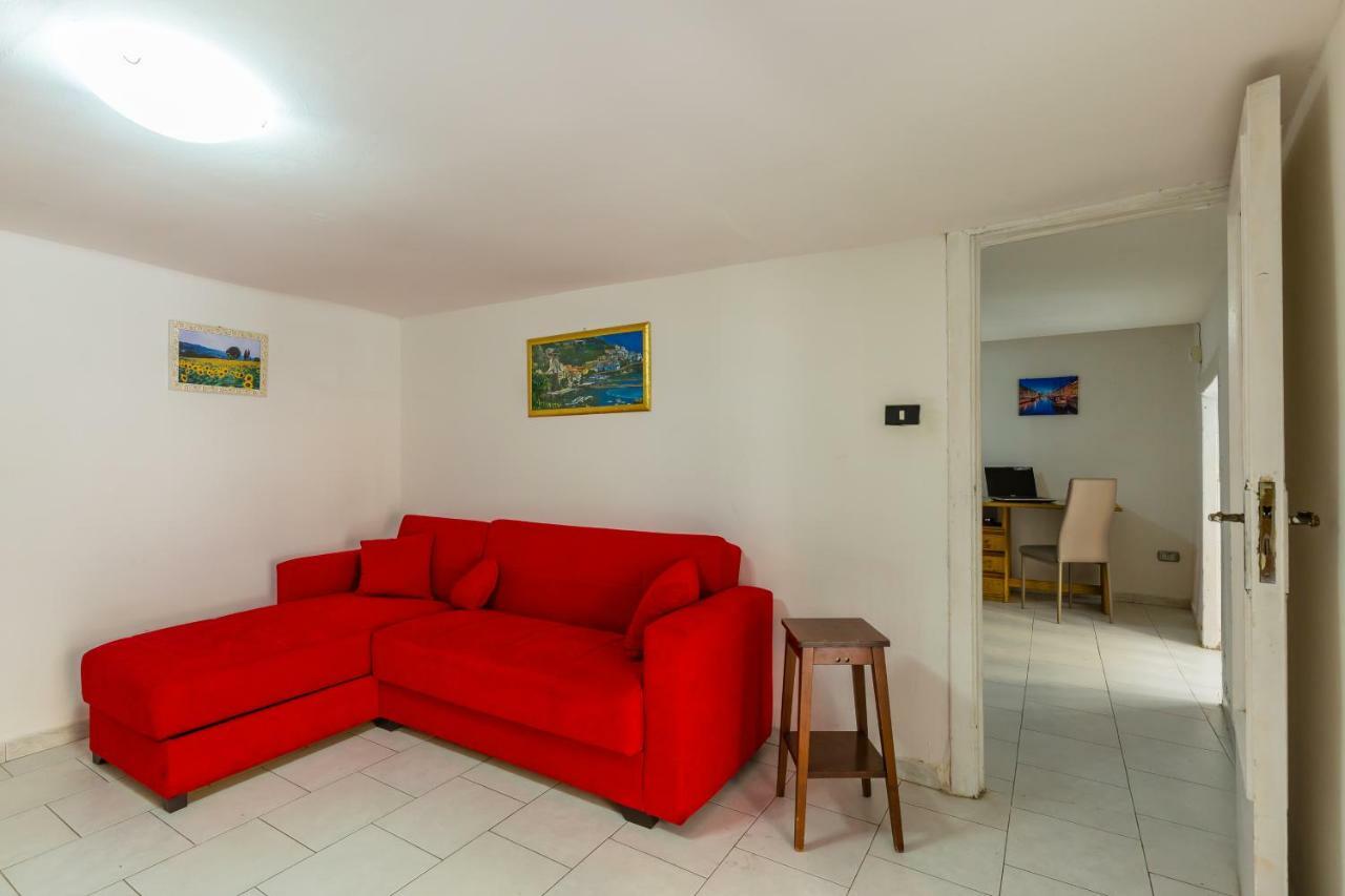 Cirillo 60 Apartment Наполи Екстериор снимка